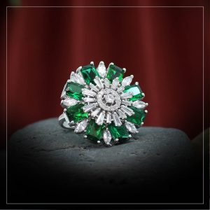 Silver Emerald Green Ad Ring