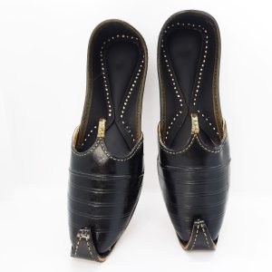 Grunt Black Leather Mojaris