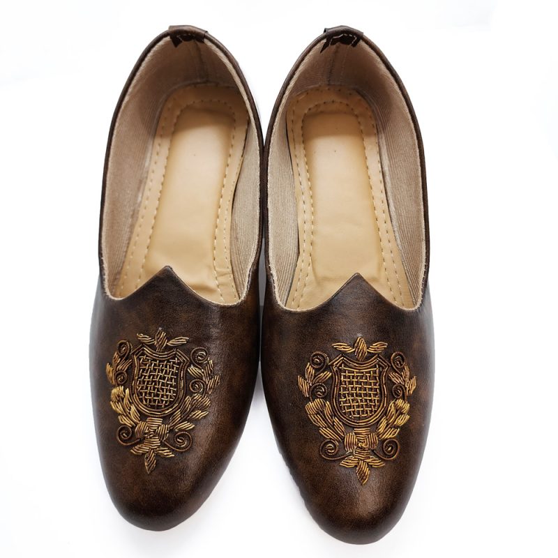 Royal Crest Leather Juttis - Brown