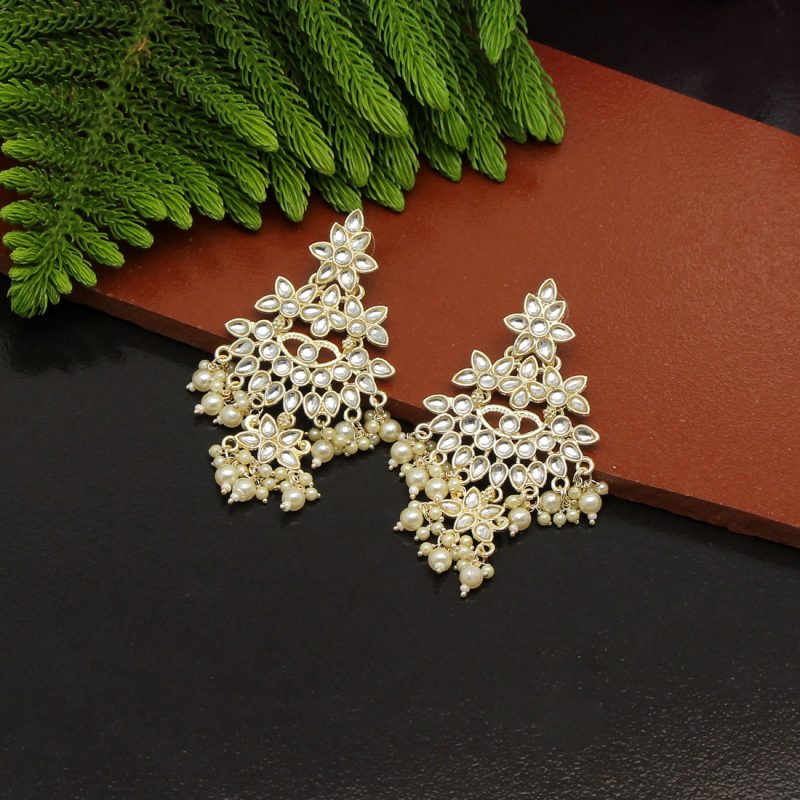 Kundan and Pearl Earrings2