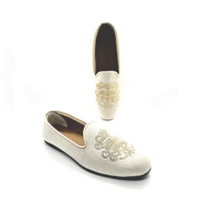White embroidered velvet shoes